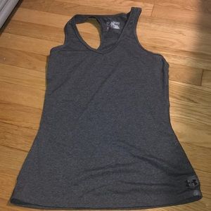 Athletic tank top